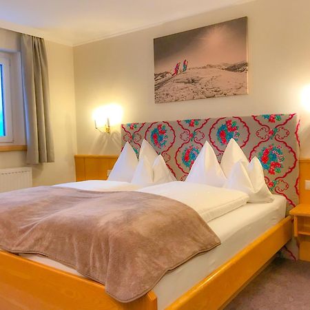 אוברטאורן Andi'S Skihotel מראה חיצוני תמונה