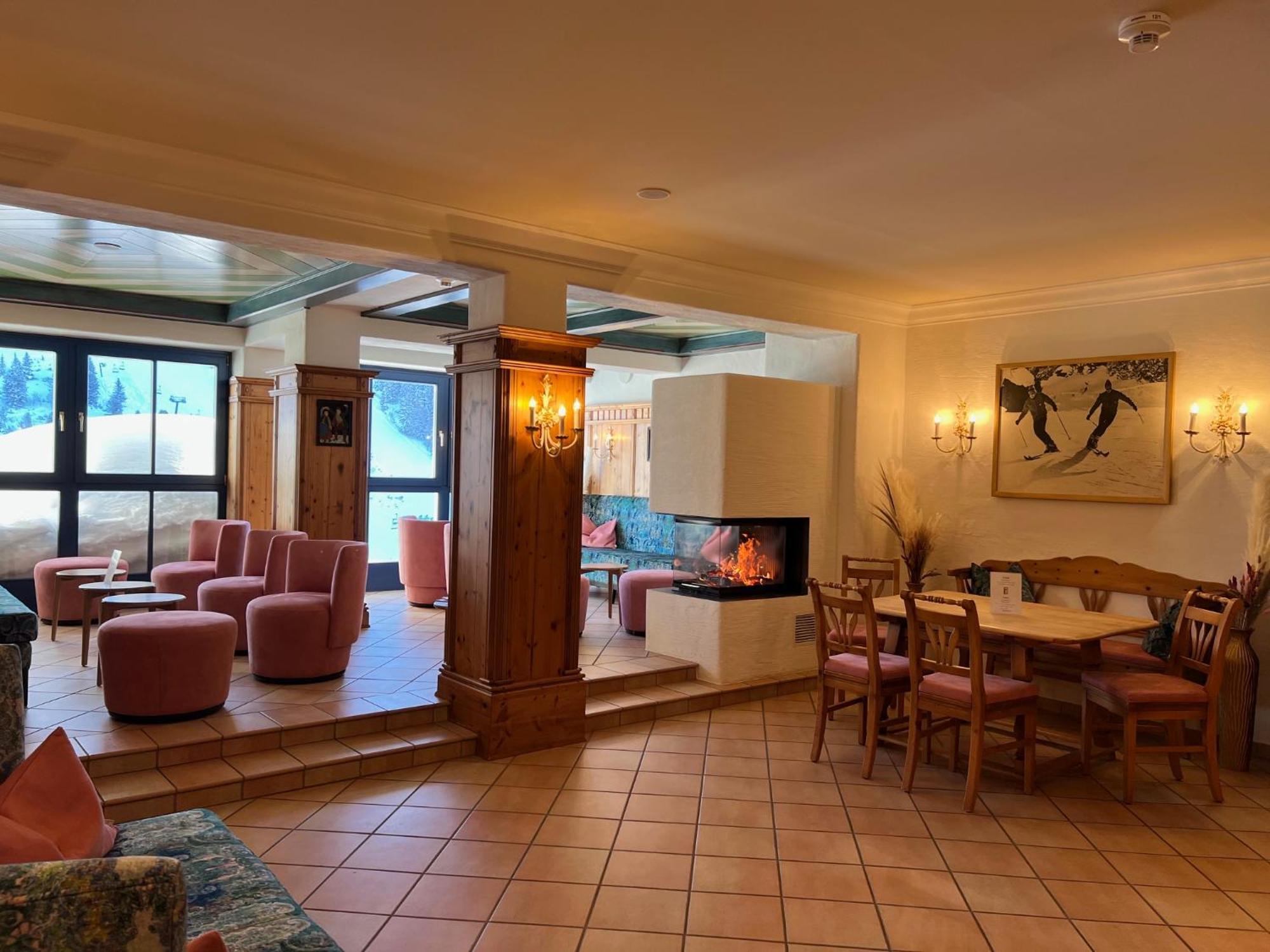 אוברטאורן Andi'S Skihotel מראה חיצוני תמונה