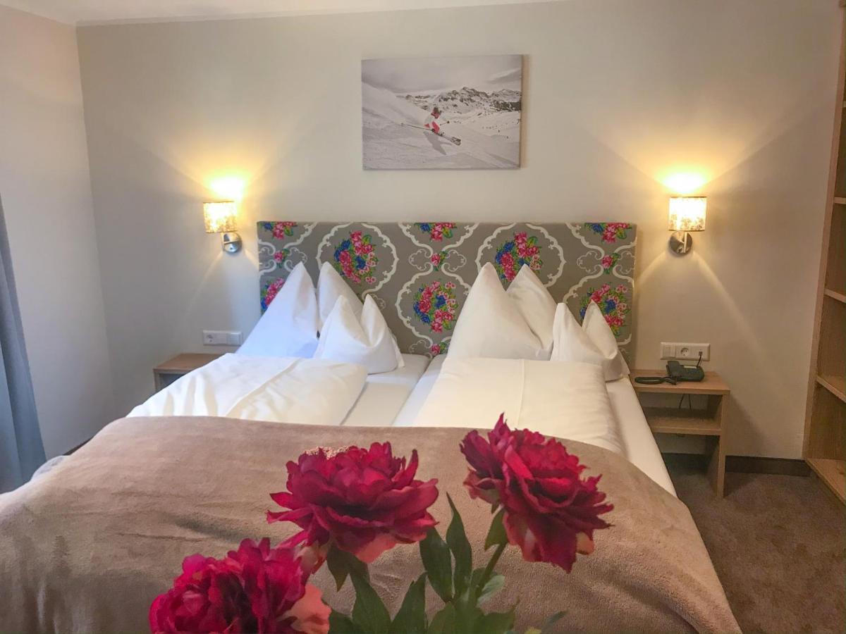 אוברטאורן Andi'S Skihotel מראה חיצוני תמונה